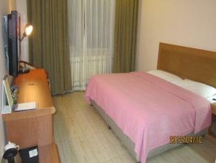 Chunheyuan Hotel 3*